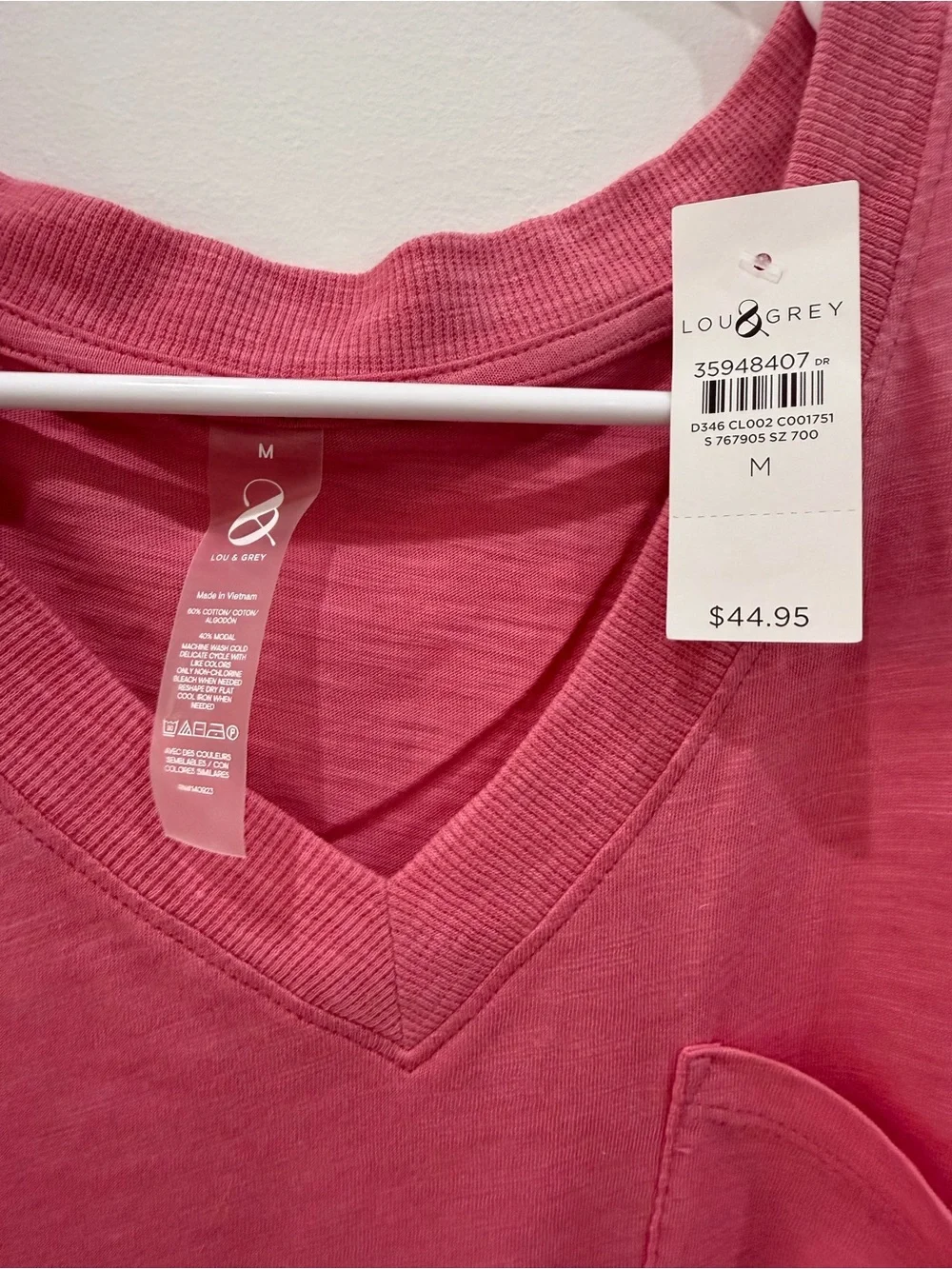 Lou & Grey Long-Sleeve V-Neck Tee in Rose